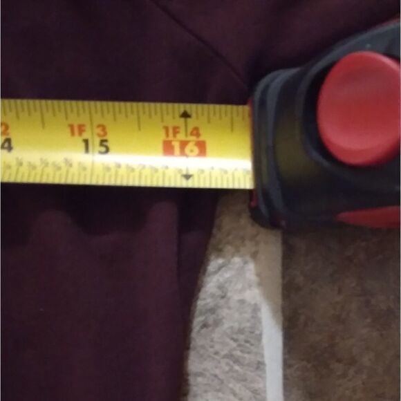 URBAN EPISODE- PLUM CUT OUT OVAL NECKLINE MOCK TURTLENECK TOP - Picture 6 of 7